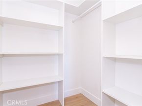 16235 Plummer, North Hills (los Angeles) CA 91343