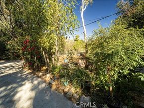 9522 La Canada, Sunland (los Angeles) CA 91040