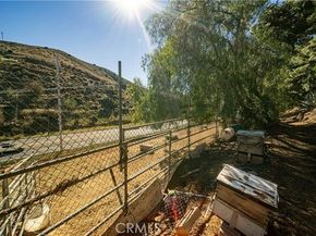 9522 La Canada, Sunland (los Angeles) CA 91040