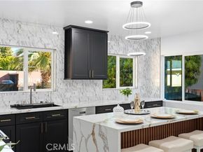 18114 Schoenborn, Northridge (los Angeles) CA 91325