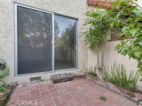 19545 Sherman Way 47, Reseda (los Angeles) CA 91335