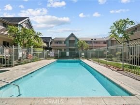 13144 Bromont, Sylmar (los Angeles) CA 91342