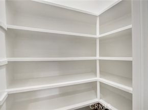 4949 Genesta 104, Encino (los Angeles) CA 91316