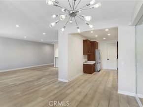 4949 Genesta 104, Encino (los Angeles) CA 91316