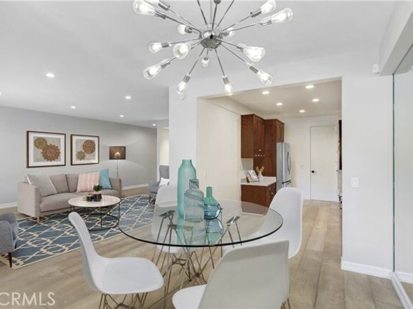 4949 Genesta 104, Encino (los Angeles) CA 91316