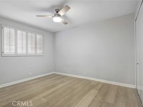 4949 Genesta 104, Encino (los Angeles) CA 91316