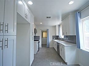 10622 Zelzah, Granada Hills (los Angeles) CA 91344