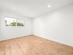 20010 Eccles Street, Winnetka (los Angeles) CA 91306