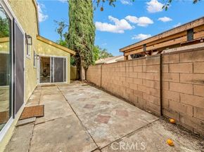 20010 Eccles Street, Winnetka (los Angeles) CA 91306