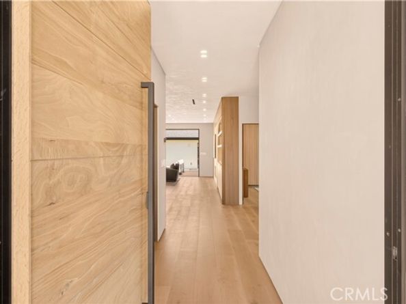 2339 23rd, Santa Monica CA 90405