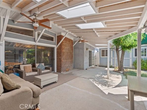 17156 Bullock Street, Encino (los Angeles) CA 91316