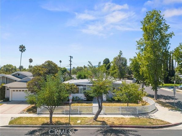 17156 Bullock Street, Encino (los Angeles) CA 91316