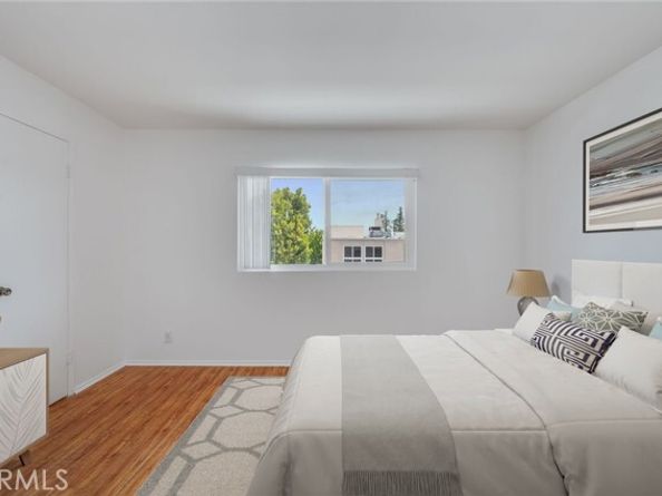 5400 Newcastle Avenue 56, Encino (los Angeles) CA 91316