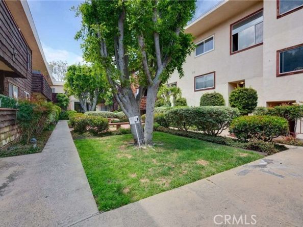 5400 Newcastle Avenue 56, Encino (los Angeles) CA 91316