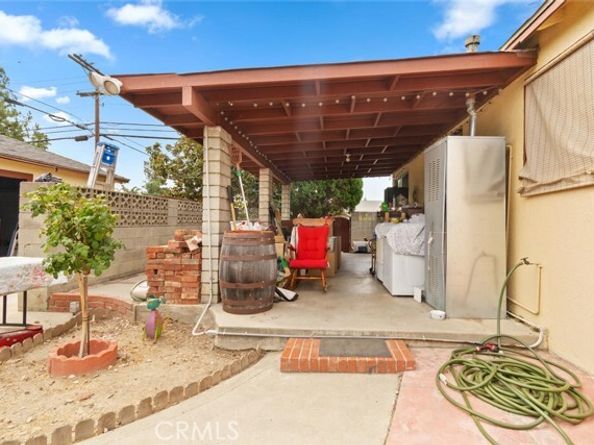7400 Lubao Avenue, Winnetka (los Angeles) CA 91306