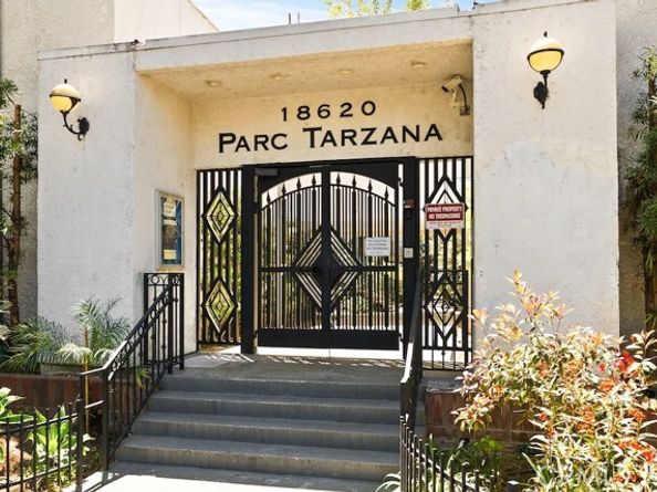 18620 Hatteras Street 223, Tarzana (los Angeles) CA 91356