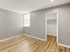 18620 Hatteras Street 223, Tarzana (los Angeles) CA 91356