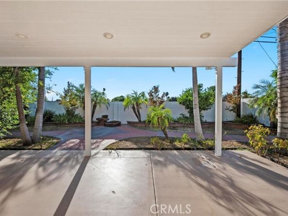 13358 Blythe Street, North Hollywood (los Angeles) CA 91605
