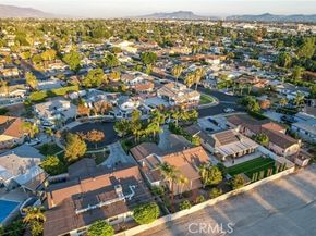 13358 Blythe Street, North Hollywood (los Angeles) CA 91605