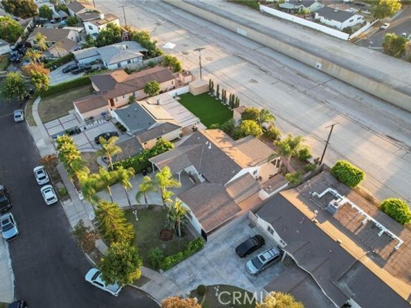 13358 Blythe Street, North Hollywood (los Angeles) CA 91605