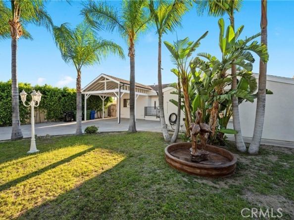 13358 Blythe Street, North Hollywood (los Angeles) CA 91605