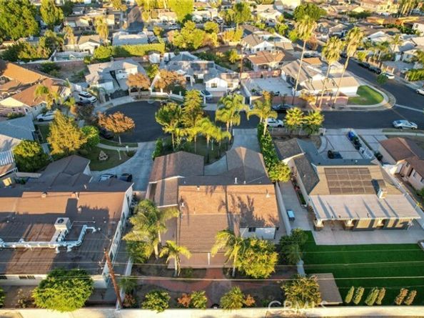 13358 Blythe Street, North Hollywood (los Angeles) CA 91605