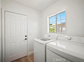 13358 Blythe Street, North Hollywood (los Angeles) CA 91605
