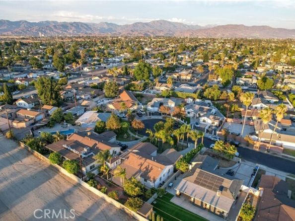 13358 Blythe Street, North Hollywood (los Angeles) CA 91605