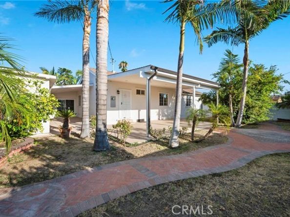 13358 Blythe Street, North Hollywood (los Angeles) CA 91605