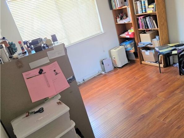 15901 Lassen Street, North Hills (los Angeles) CA 91343