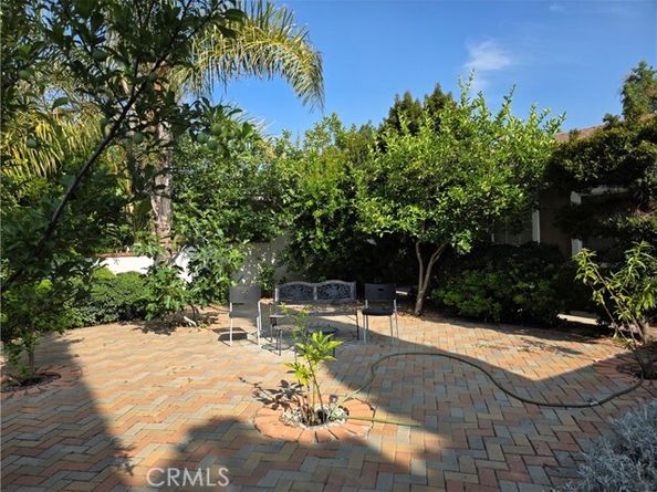 15901 Lassen Street, North Hills (los Angeles) CA 91343