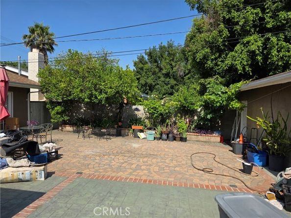 15901 Lassen Street, North Hills (los Angeles) CA 91343