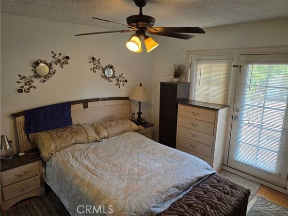 15901 Lassen Street, North Hills (los Angeles) CA 91343