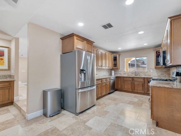 9835 Nevada Avenue, Chatsworth (los Angeles) CA 91311