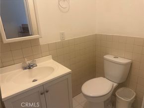 10338 Scoville Avenue, Sunland (los Angeles) CA 91040
