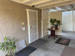 10338 Scoville Avenue, Sunland (los Angeles) CA 91040