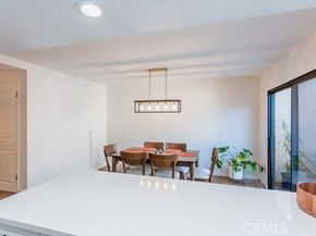 15230 Roxford Street 44, Sylmar (los Angeles) CA 91342