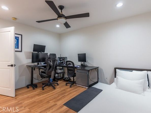 15230 Roxford Street 44, Sylmar (los Angeles) CA 91342