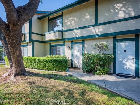 15230 Roxford Street 44, Sylmar (los Angeles) CA 91342