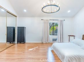 15230 Roxford Street 44, Sylmar (los Angeles) CA 91342