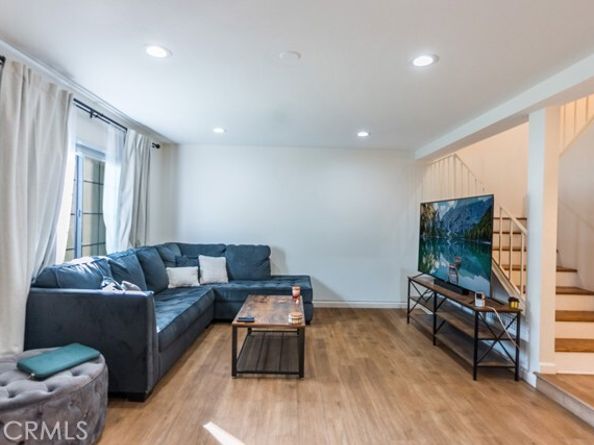 15230 Roxford Street 44, Sylmar (los Angeles) CA 91342