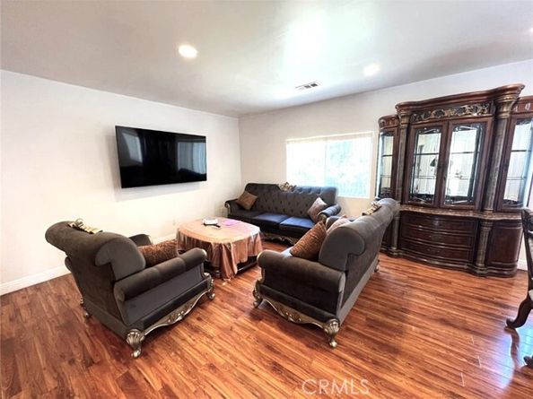 14370 Lanark Street, Panorama City (los Angeles) CA 91402