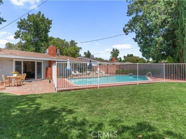8464 Lurline Avenue, Winnetka (los Angeles) CA 91306