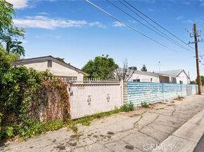 22016 Schoolcraft Street, Canoga Park (los Angeles) CA 91303