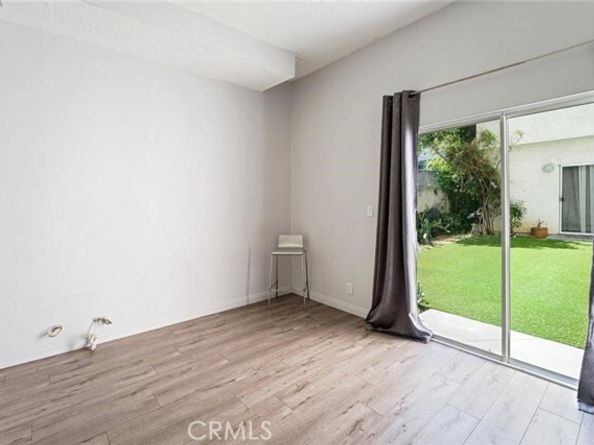 14948 Moorpark Street, Sherman Oaks (los Angeles) CA 91403