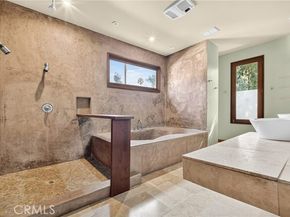 14720 Valerio, Van Nuys (los Angeles) CA 91405