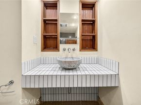 14720 Valerio, Van Nuys (los Angeles) CA 91405