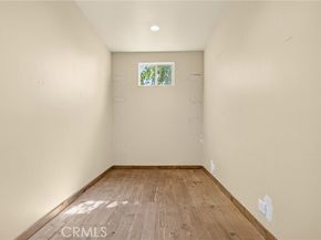 14720 Valerio, Van Nuys (los Angeles) CA 91405