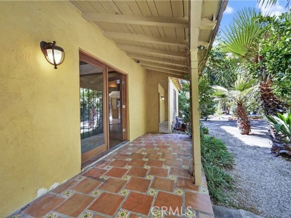 14720 Valerio, Van Nuys (los Angeles) CA 91405