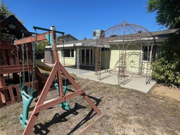16900 Labrador Street, Northridge (los Angeles) CA 91343